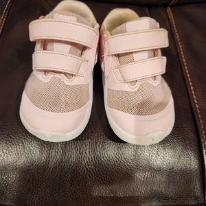 Toddler 7c Nikes